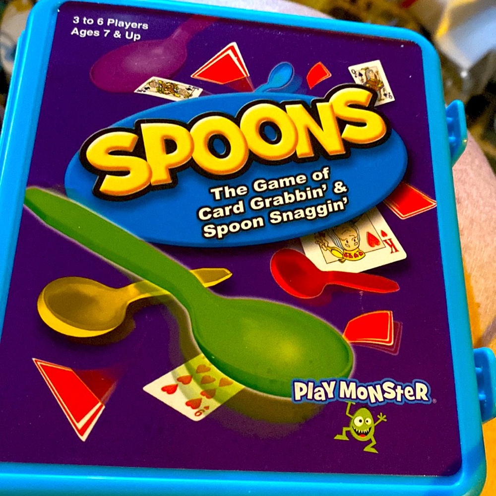 Spoons card game- The game of card grabbing’ and spoon snagging’